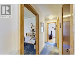122 SPRINGBANK AVENUE - 13