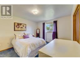 122 SPRINGBANK AVENUE - 18