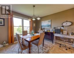 36 WOODHATCH CRESCENT - 19