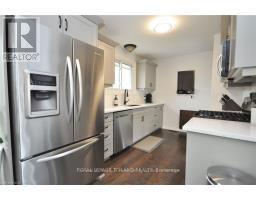 104 SIMCOE CRESCENT - 9