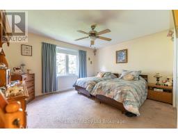 19 BRASHER DRIVE - 16