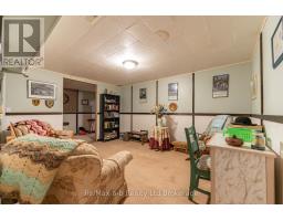 19 BRASHER DRIVE - 19