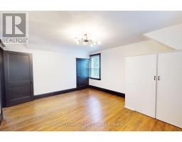 313 RIDDELL STREET - 10