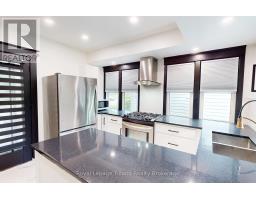 313 RIDDELL STREET - 4