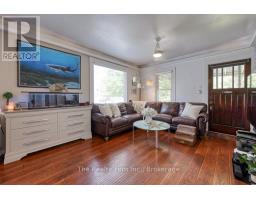 132 CHARLES STREET E - 18