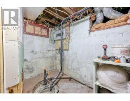 132 CHARLES STREET E - 39