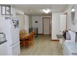 15 - 214 SOUTH STREET W - 16