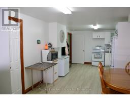 15 - 214 SOUTH STREET W - 22