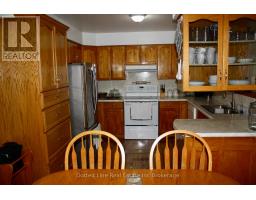 15 - 214 SOUTH STREET W - 6