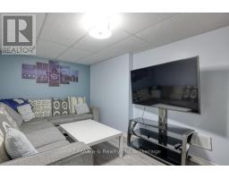 346 RIVERVIEW DRIVE - 34