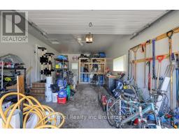 2 RICHARDS COURT - 16
