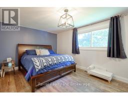 2 RICHARDS COURT - 35