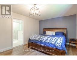 2 RICHARDS COURT - 36
