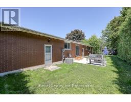 2 RICHARDS COURT - 5