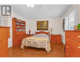 78 HODGINS CRESCENT - 13