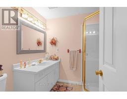 78 HODGINS CRESCENT - 27