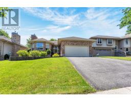 78 HODGINS CRESCENT - 3