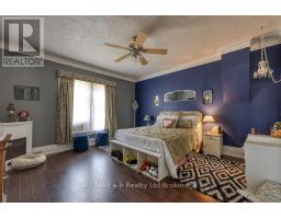 136 CHARLES STREET W - 19