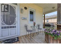 136 CHARLES STREET W - 3