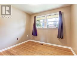 1009 WARWICK STREET - 11