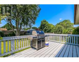 1009 WARWICK STREET - 20