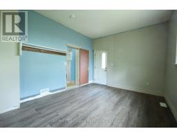 358 GLEBE STREET E - 19