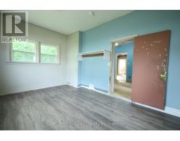 358 GLEBE STREET E - 20