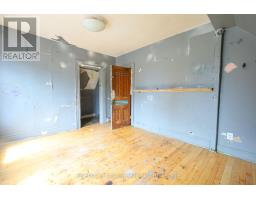 358 GLEBE STREET E - 27