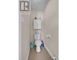 10 WESTVIEW COURT - 12