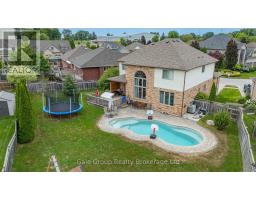 10 WESTVIEW COURT - 36