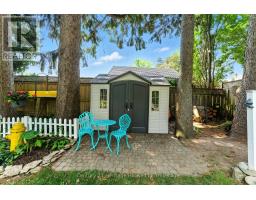 485 HURON STREET - 32