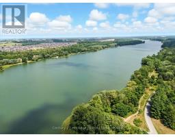 485 HURON STREET - 39