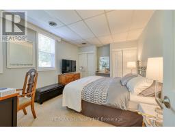 543 HIGHLAND DRIVE - 26