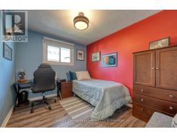 12 STEELE STREET - 15
