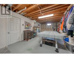 12 STEELE STREET - 29