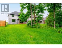 61 SUNVIEW DRIVE - 26