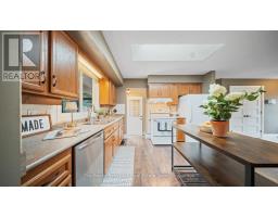 15 FERGUSSON AVENUE - 14