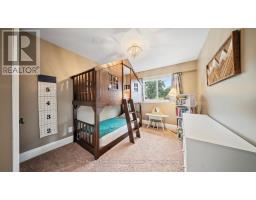 15 FERGUSSON AVENUE - 20