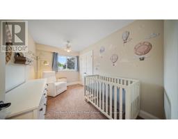 15 FERGUSSON AVENUE - 21