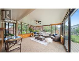15 FERGUSSON AVENUE - 23