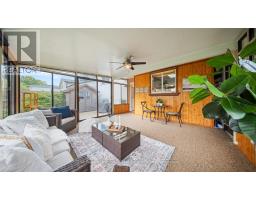 15 FERGUSSON AVENUE - 24