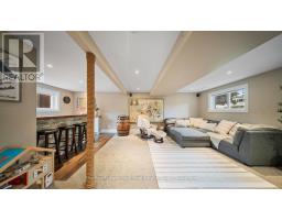 15 FERGUSSON AVENUE - 26
