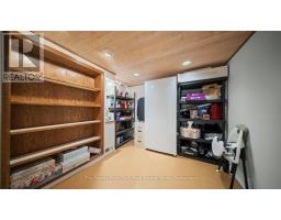 15 FERGUSSON AVENUE - 34