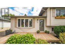 15 FERGUSSON AVENUE - 5