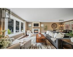 15 FERGUSSON AVENUE - 8