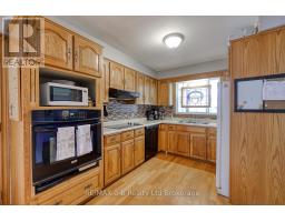 42 JOHN DAVIES DRIVE - 13