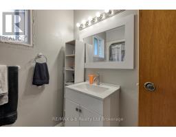 42 JOHN DAVIES DRIVE - 29