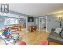 19 HEATHWOOD COURT - 19