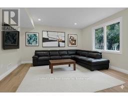 9 DELEVAN CRESCENT - 11