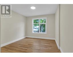 9 DELEVAN CRESCENT - 13